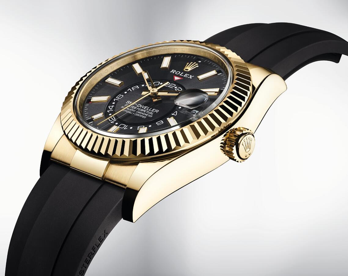The 42mm replica watch is made from 18ct gold.