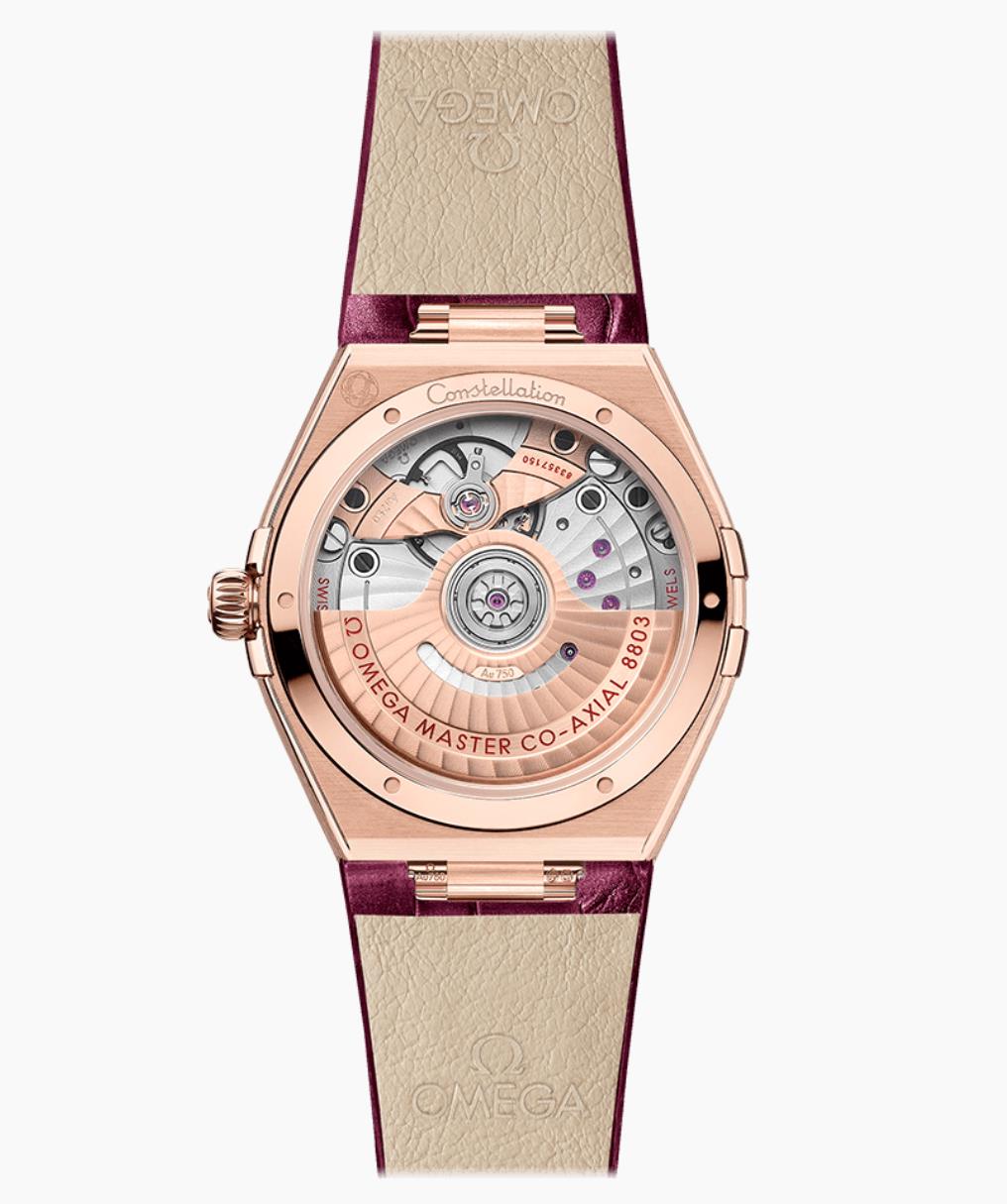 The Swiss made fake watch is equipped with caliber 8803.